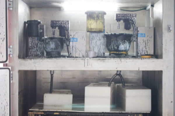 Vacuum Casting Process 3